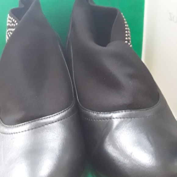 Shoes - Picture 2 of 2